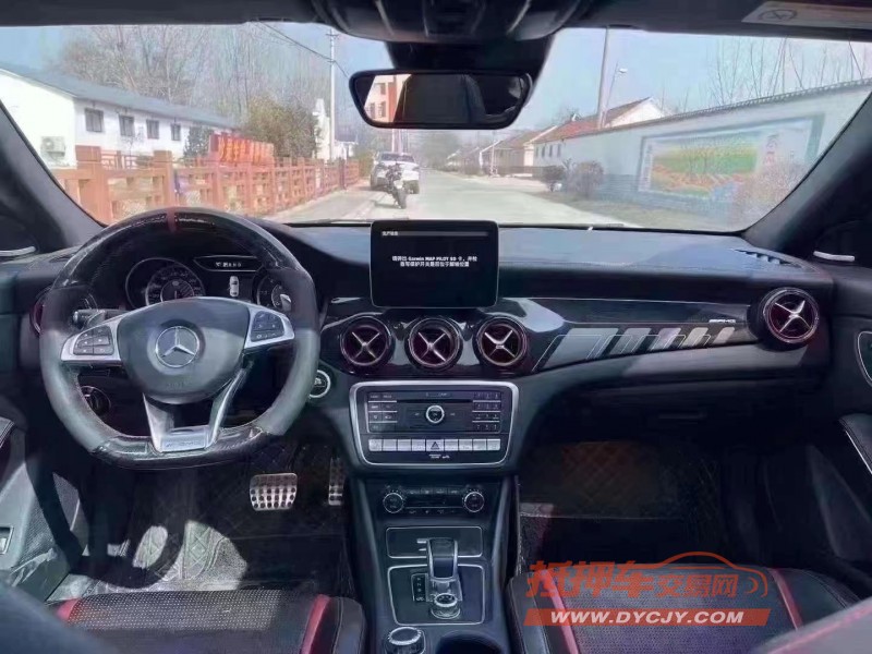青岛18年奔驰AMG6