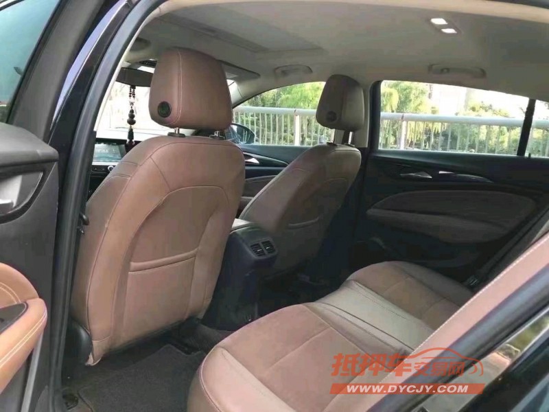 枣庄18年别克君威5