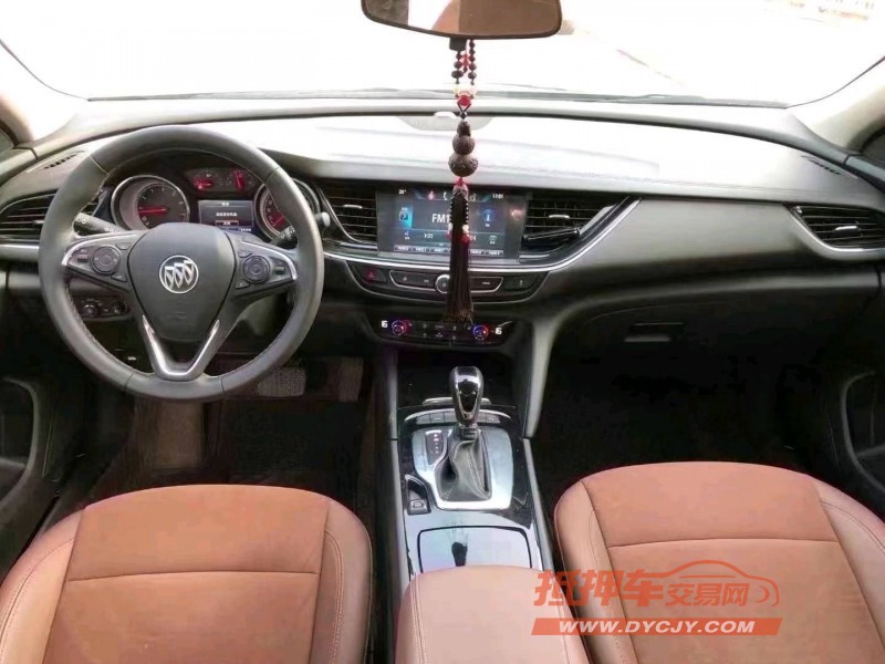 枣庄18年别克君威6