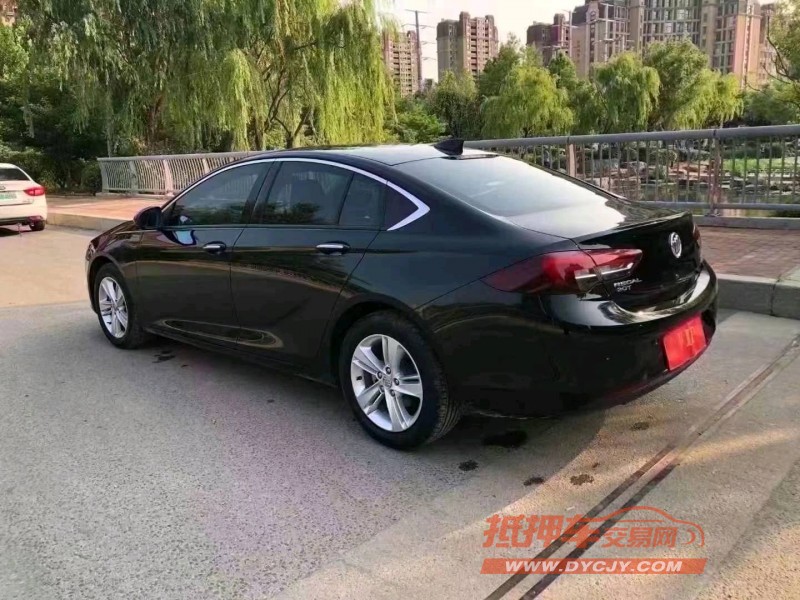 枣庄18年别克君威7