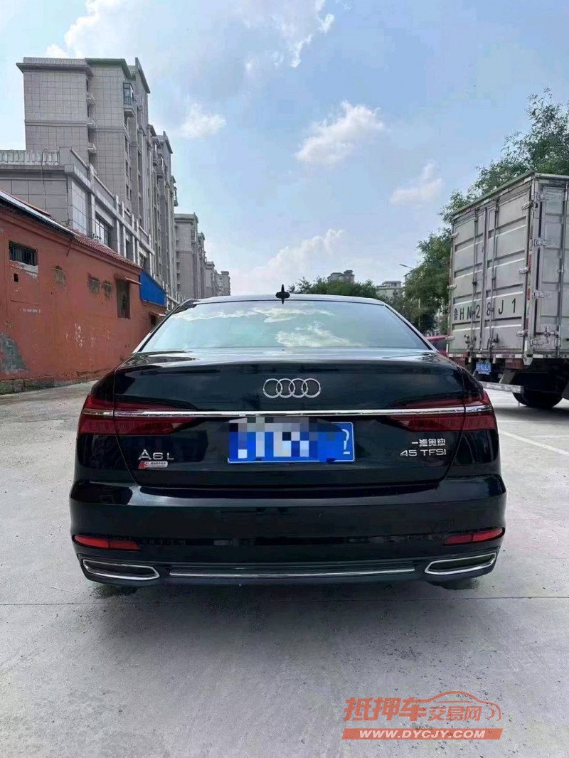 济宁19年奥迪A6L9