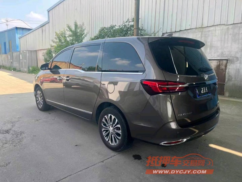 徐州22年别克GL84