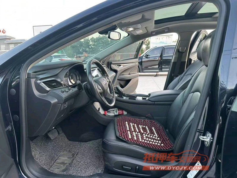 徐州20年别克君越3