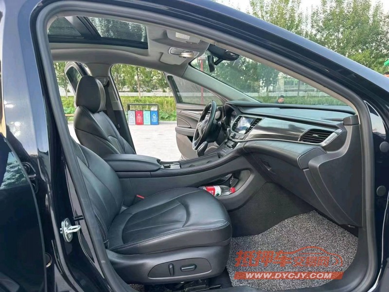 徐州20年别克君越5