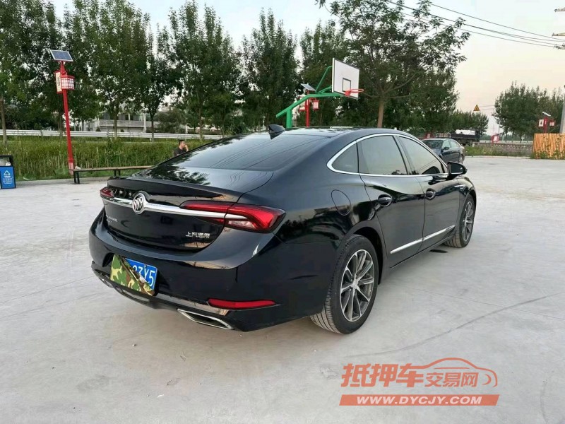 徐州20年别克君越8