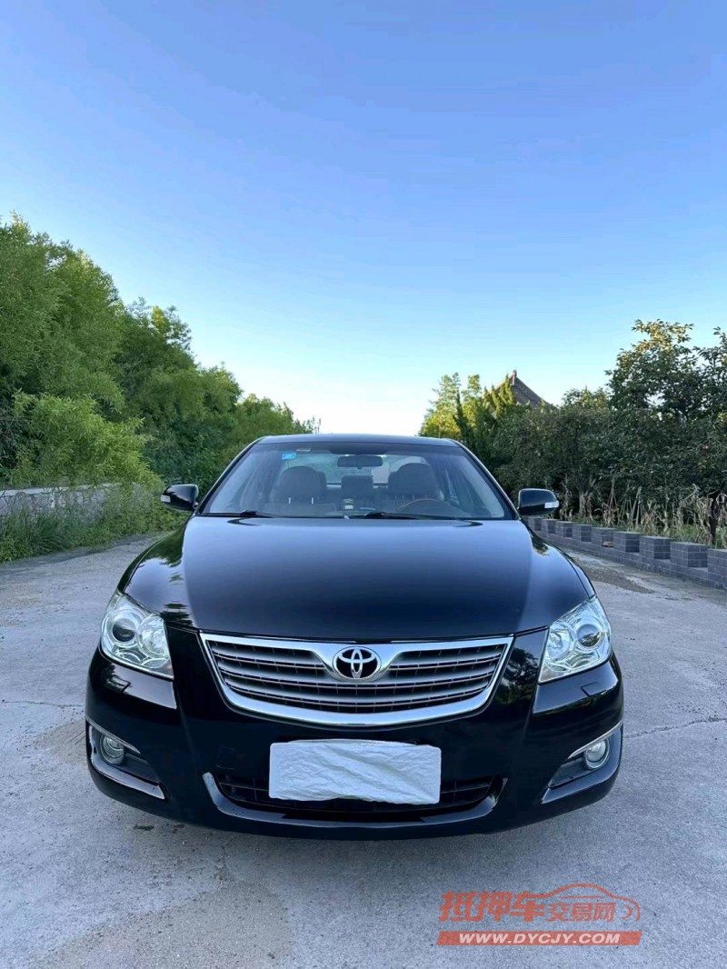 青岛08年丰田凯美瑞1