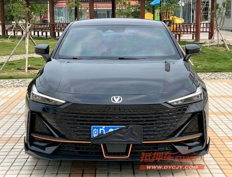 汕头23年长安汽车UNI-V1