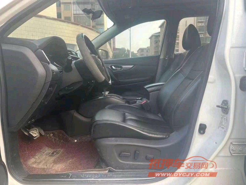 邵阳16年日产奇骏6