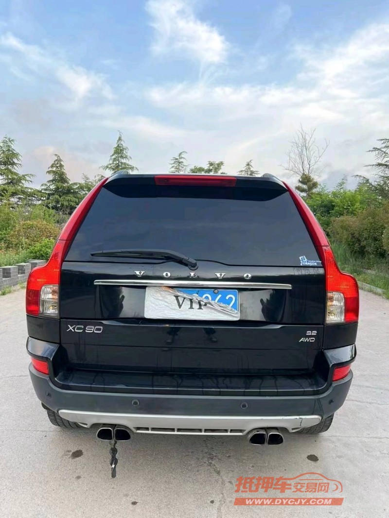 青岛12年沃尔沃XC905