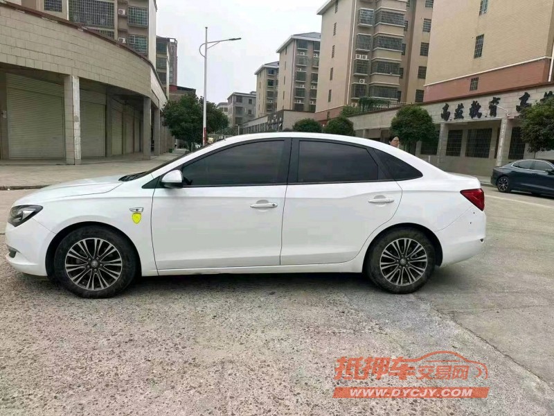 益阳17年别克英朗3