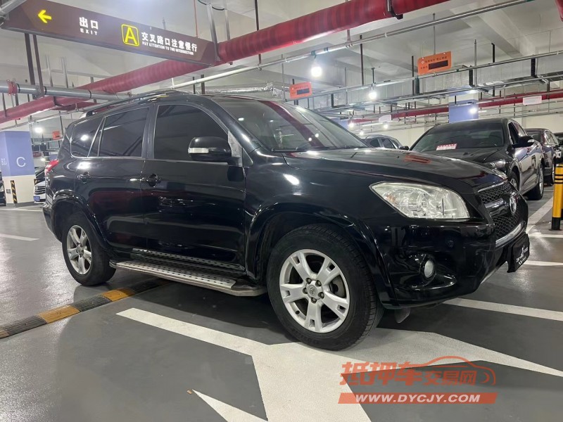 包頭13年豐田RAV43