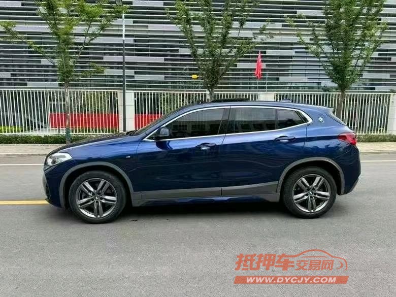 济宁21年宝马X23
