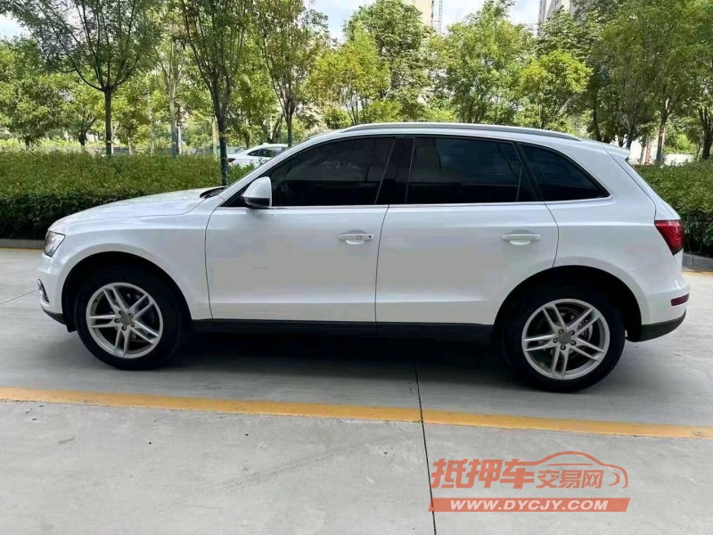 济宁17年奥迪Q53