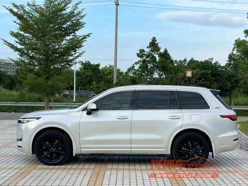 汕頭21年理想理想ONE7