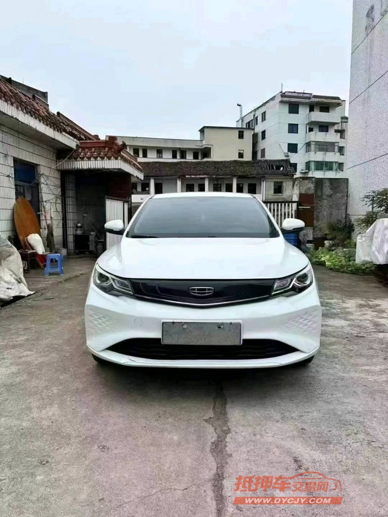 汕头23年吉利帝豪EV1