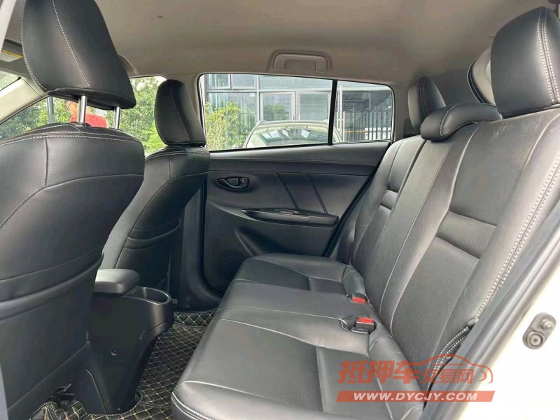 清遠22年豐田YARiS L 致炫3