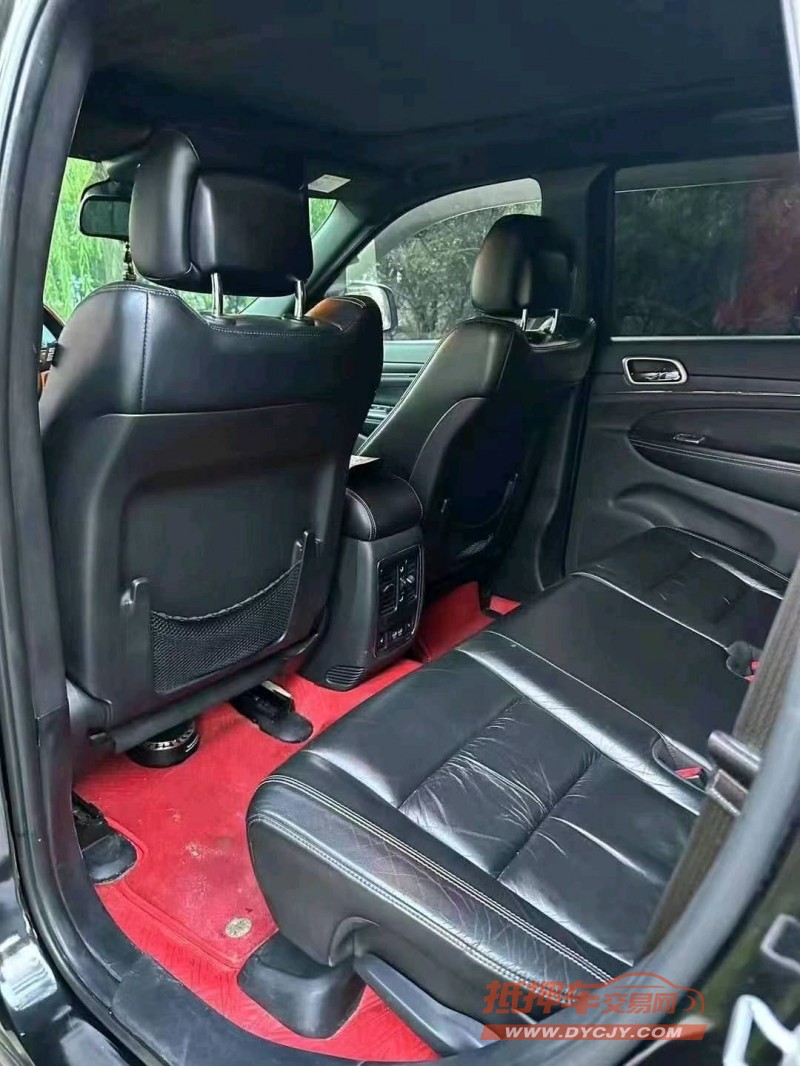 济宁16年Jeep大切诺基5