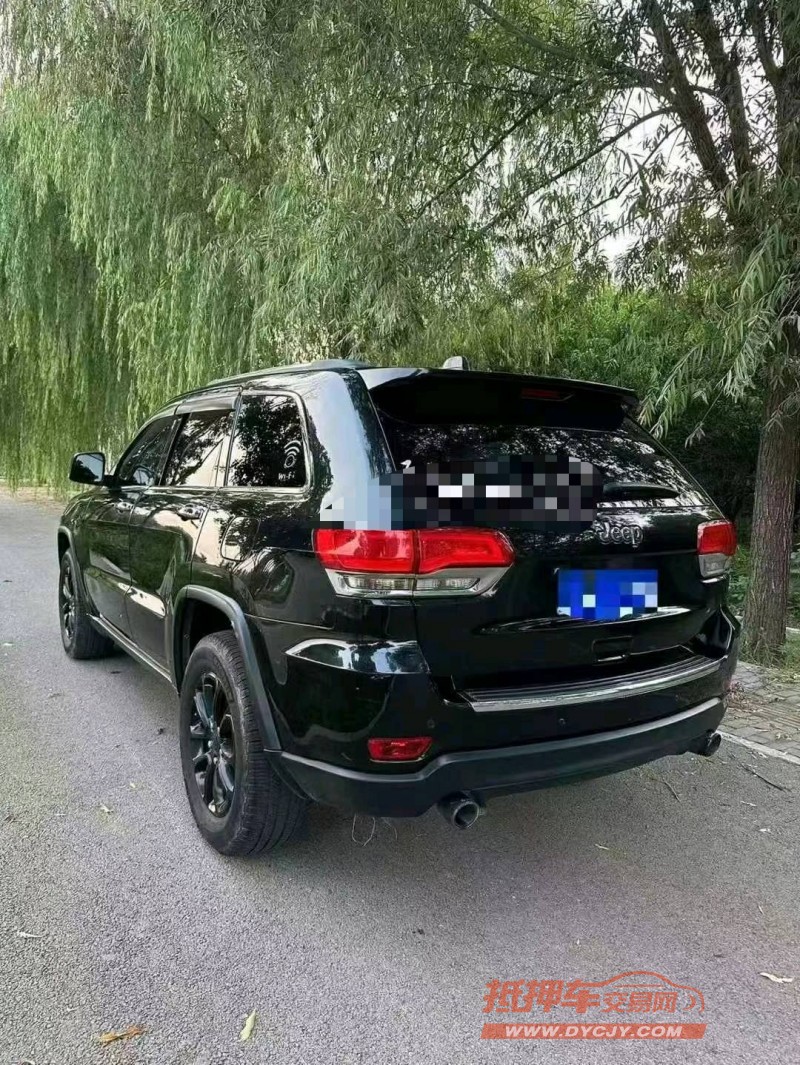 济宁16年Jeep大切诺基7