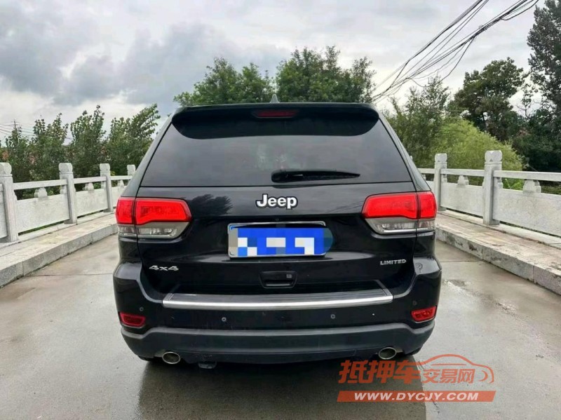淄博14年Jeep大切诺基9