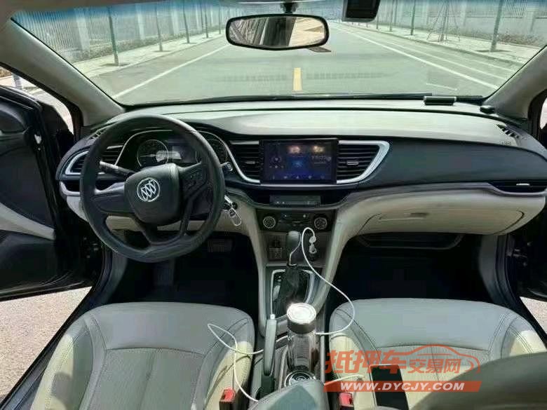 济宁17年别克英朗6