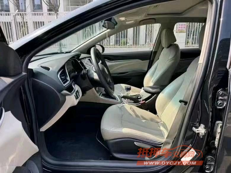 济宁17年别克英朗7