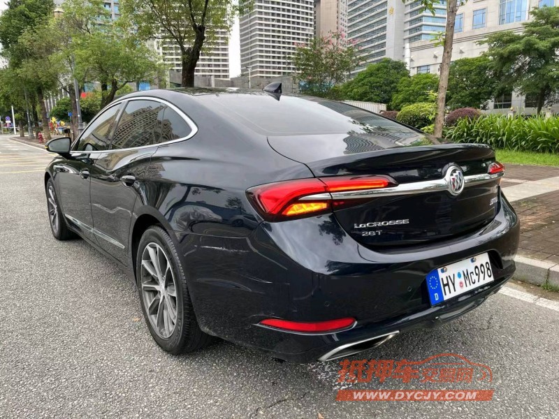 东莞20年别克君越4