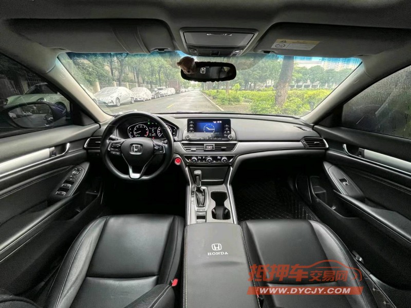 东莞18年本田雅阁6