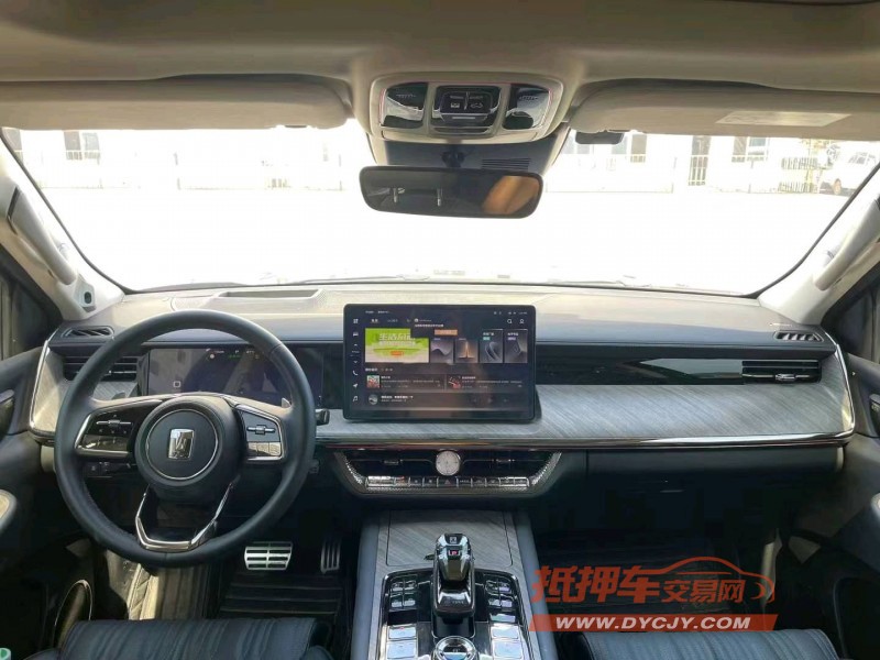 桂林22年長城汽車坦克5006
