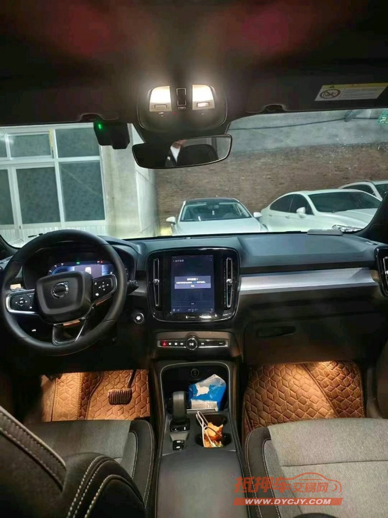 重庆23年沃尔沃XC405
