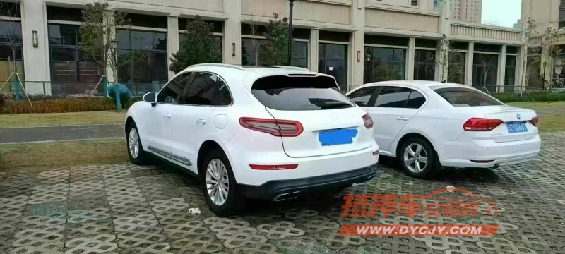 深圳19年众泰SR95