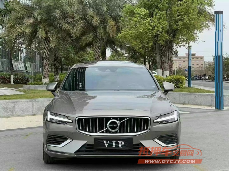 东莞22年沃尔沃S60L1