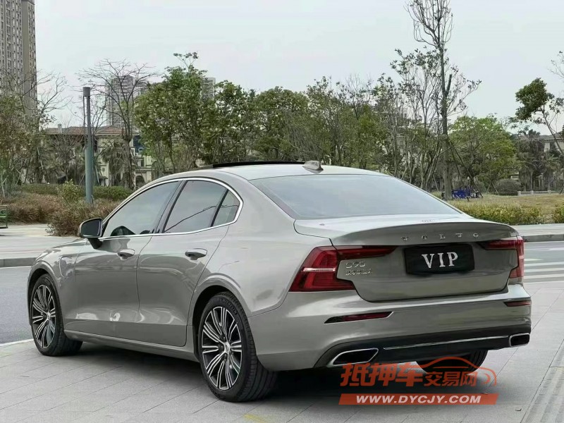 东莞22年沃尔沃S60L8
