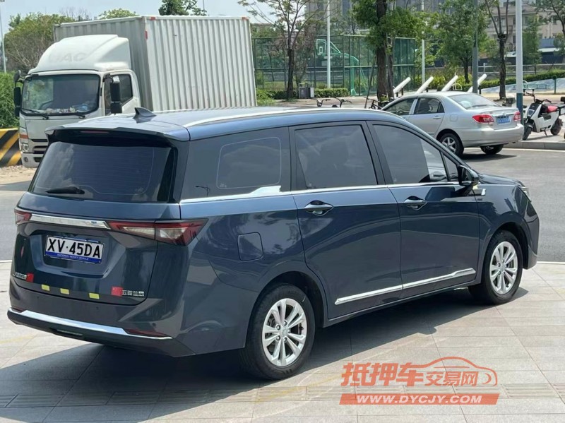 東莞22年五菱汽車佳辰8