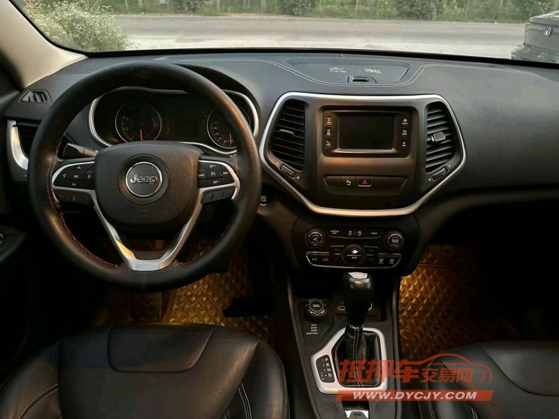 徐州16年Jeep自由光6