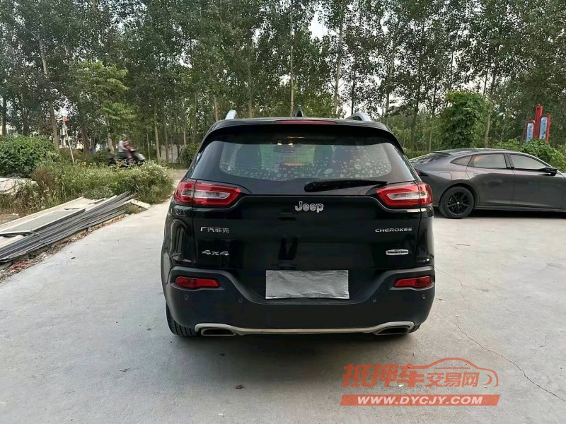 徐州16年Jeep自由光9