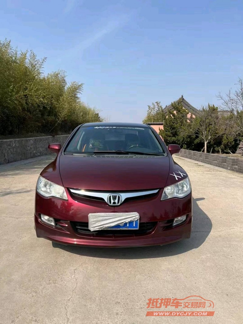 青岛14年本田思域1