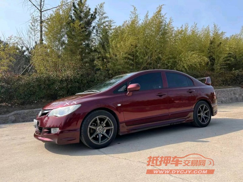 青岛14年本田思域4