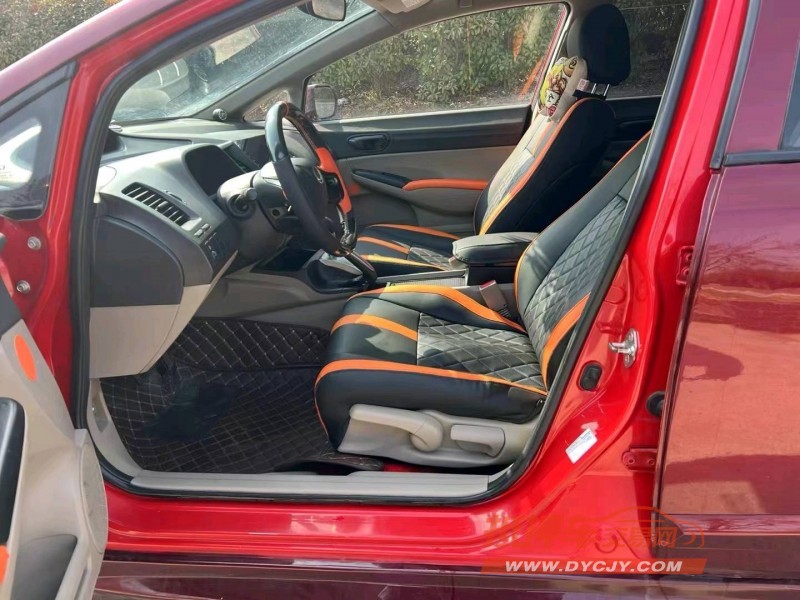 青岛14年本田思域5
