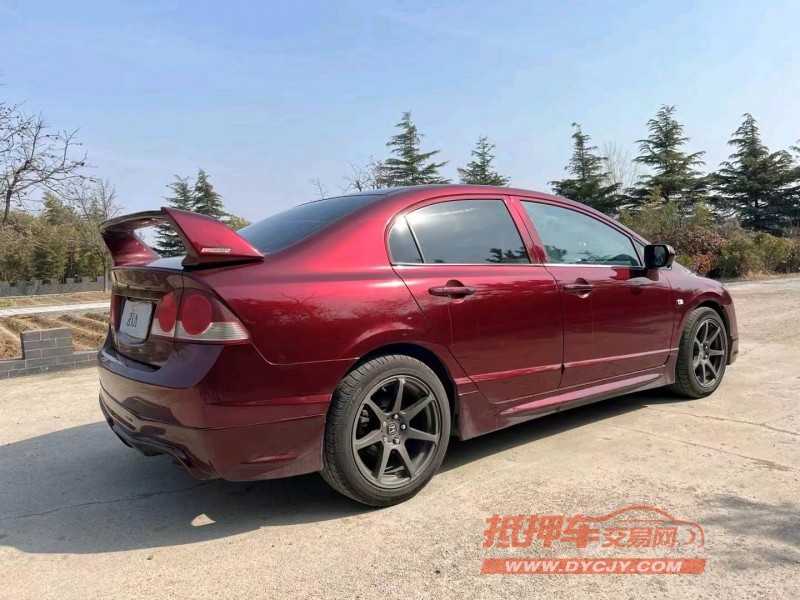 青岛14年本田思域7