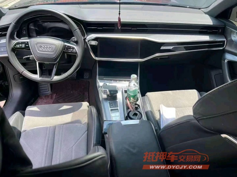 廈門23年奧迪A6L8