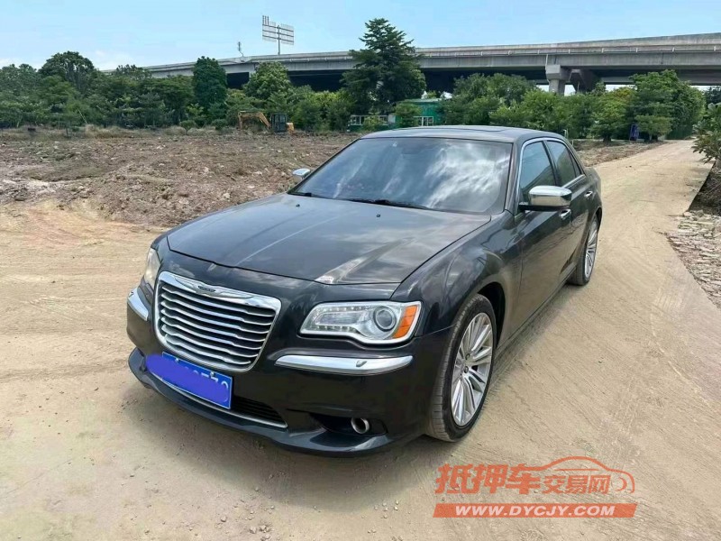 汕头14年克莱斯勒300C3