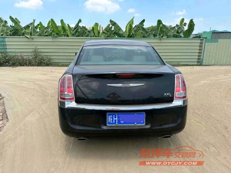汕头14年克莱斯勒300C7