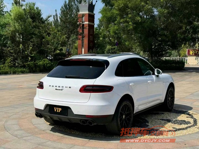 青岛18年保时捷Macan7
