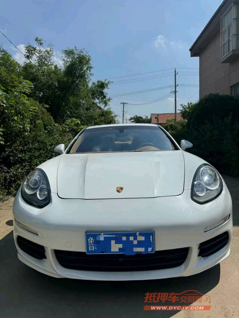 烟台13年保时捷帕拉梅拉1