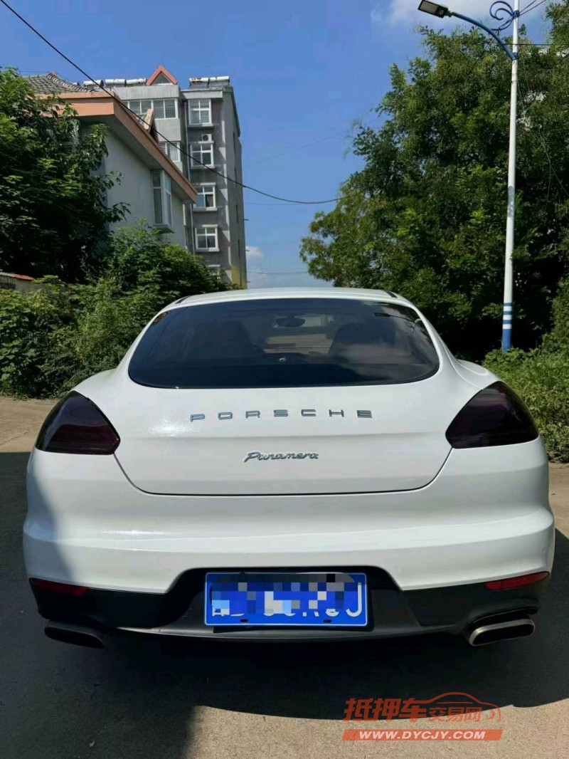 烟台13年保时捷帕拉梅拉4