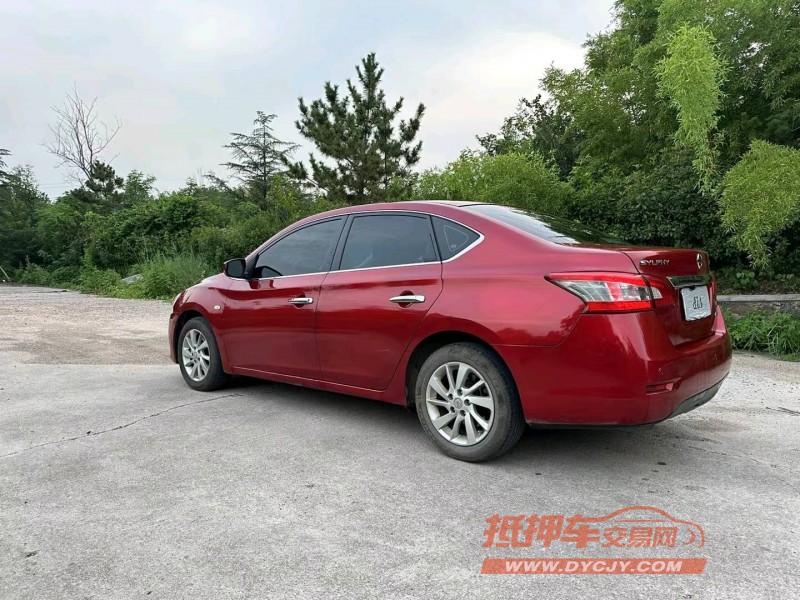 青岛14年本田思域9