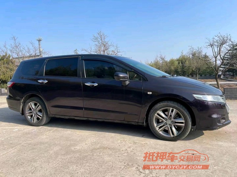 青岛11年本田奥德赛3
