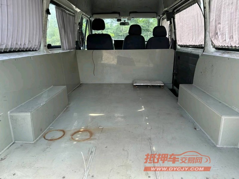 青岛12年福特全顺4