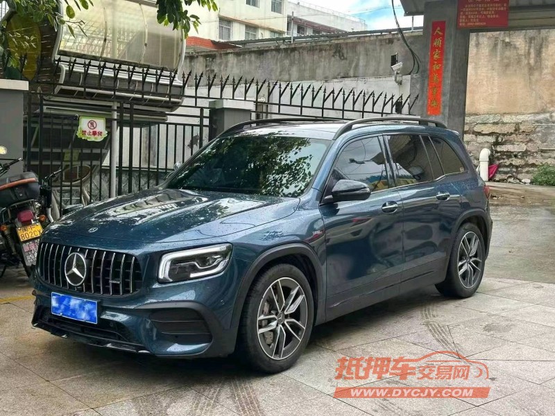 济宁22年奔驰AMG3