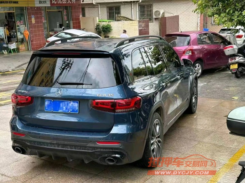济宁22年奔驰AMG4